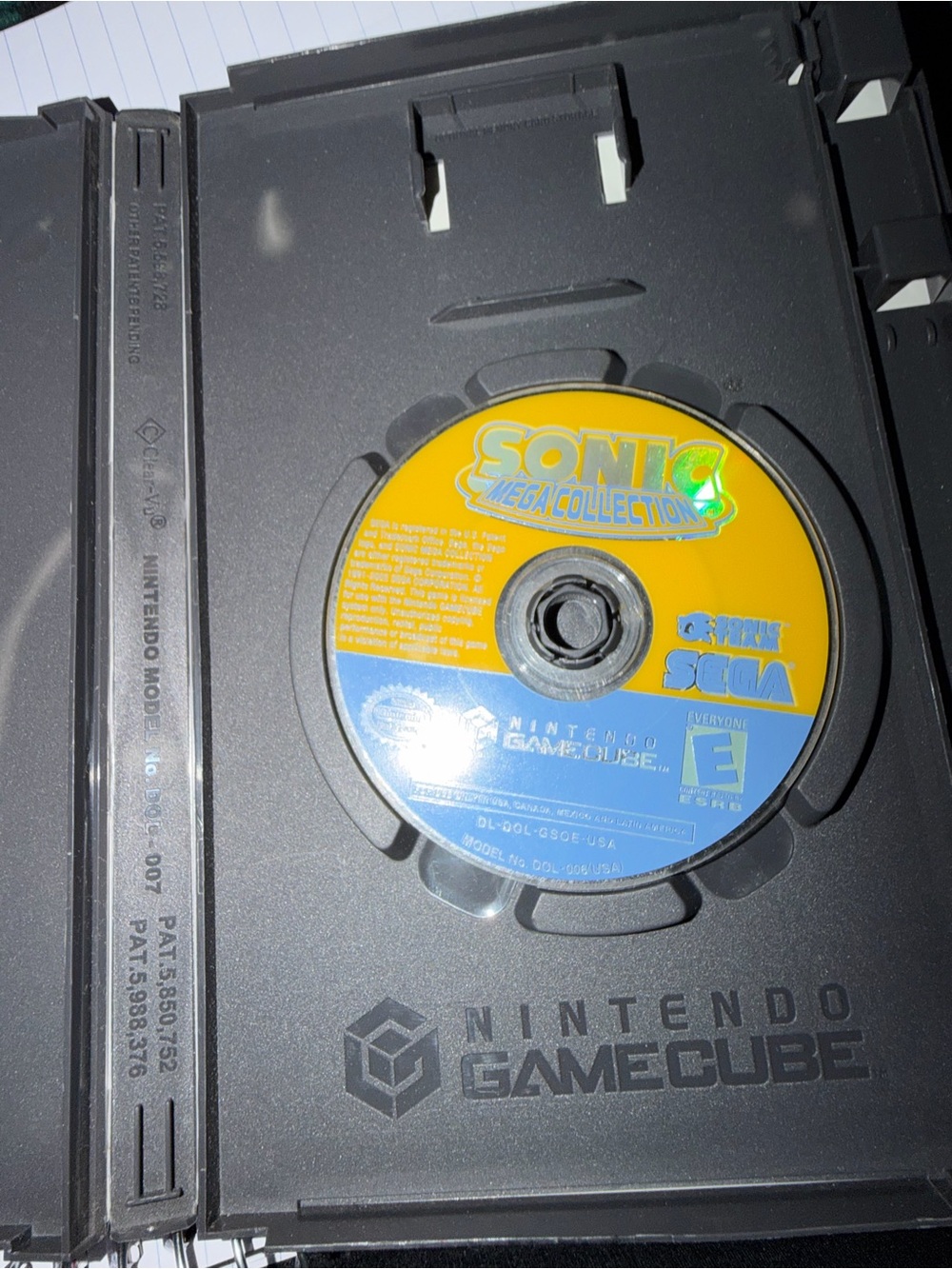 Sonic Mega Collection (Nintendo GameCube) - Yellow/Blue Disc by SEGA